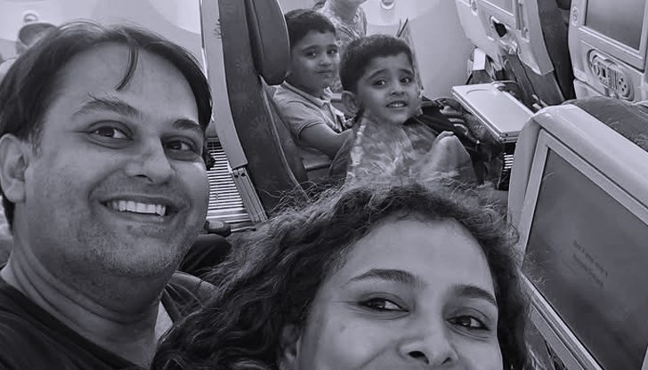 Д-р Коми Вяс и съпругът ѝ планирали нов живот в Лондон след дълга раздяла Д-р Коми Вяс и съпругът ѝ планирали нов живот в Лондон след дълга раздяла