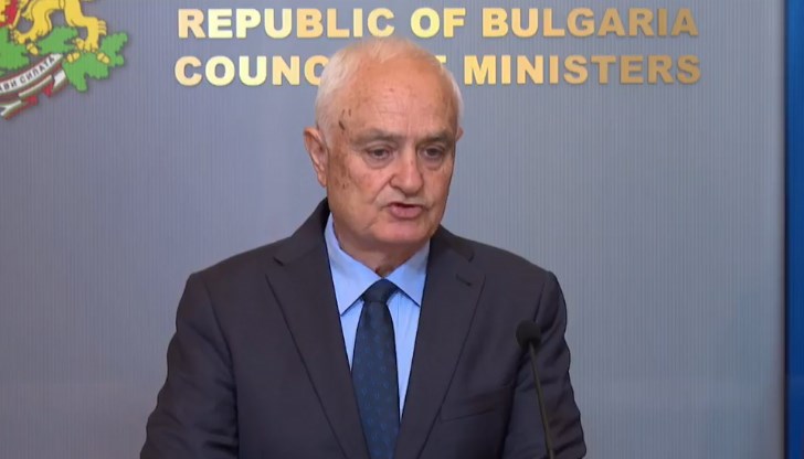 Няма изменение и в радиационния фон в страната ни, увери министърът на отбраната Няма изменение и в радиационния фон в страната ни, увери министърът на отбраната