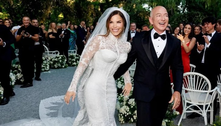 Милиардерът и журналистката сключиха брак в присъствието на 200 звездни гости