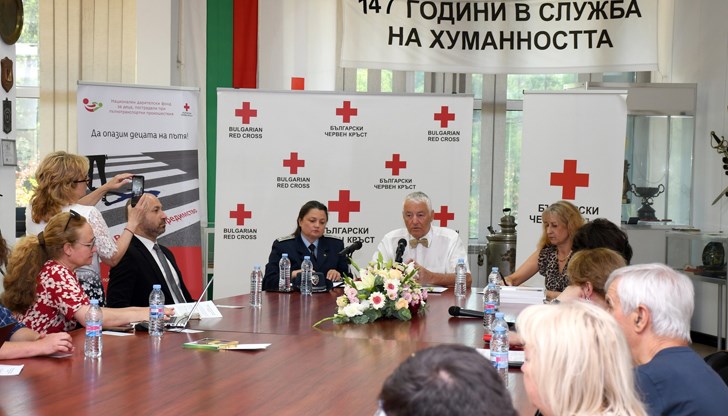 БЧК подпомогна 38 деца след пътни катастрофи през 2025 година БЧК подпомогна 38 деца след пътни катастрофи през 2025 година