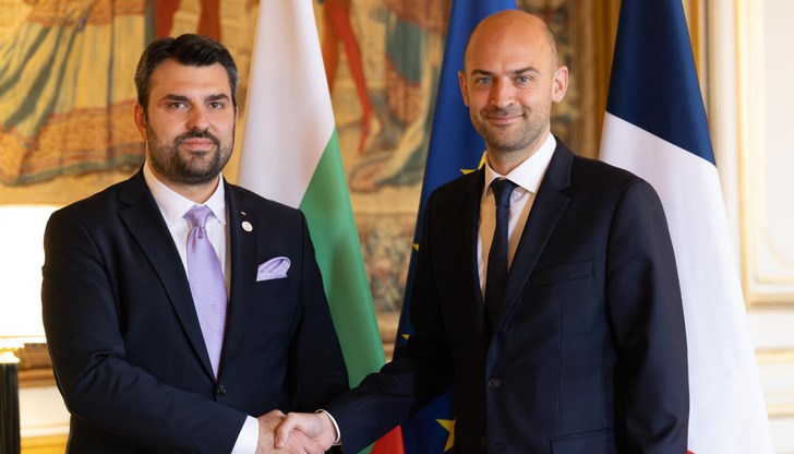 Външният министър благодари за подкрепата на Франция за присъединяването на страната ни към ОИСР и Еврозоната