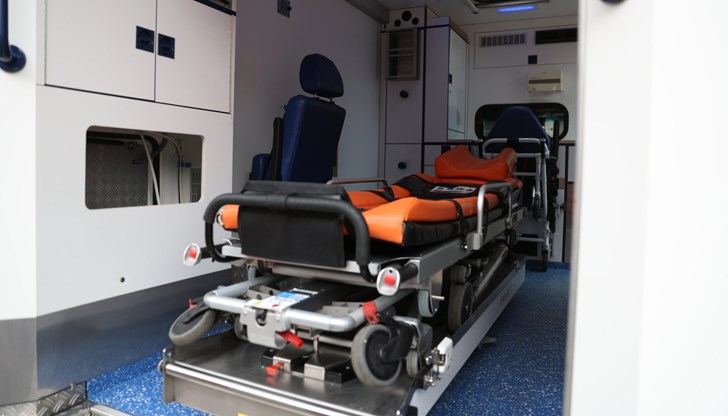 Тийнейджърите бяха извадени в безсъзнание от река Арахтос и транспортирани спешно до болница в Патра