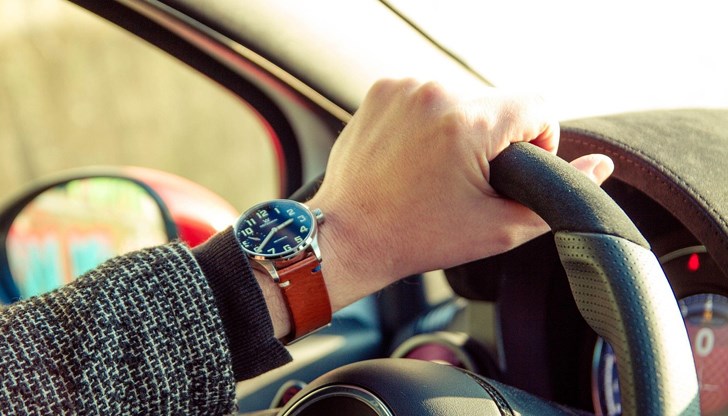 Нарушителят се оправдал, че автомобилът е докаран от чужбина с платформа