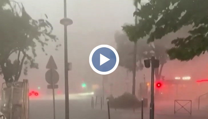 Стихията удари Париж и още 44 департамента, хиляди домакинства останаха без електричество