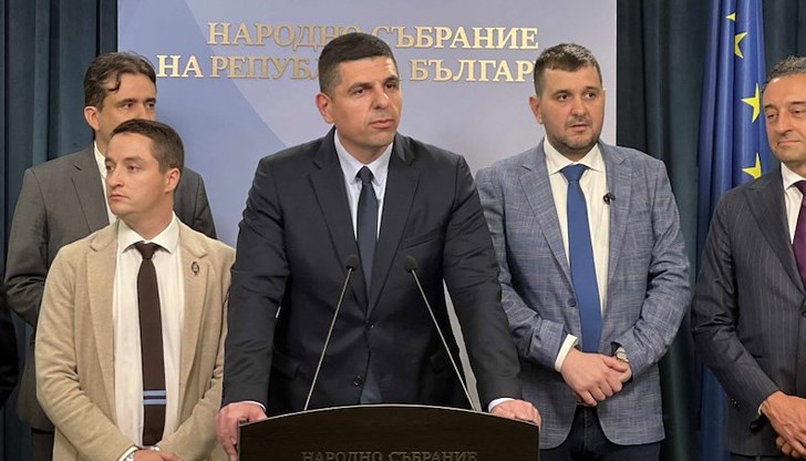 Коалицията обвини партията на Борисов в "отглеждане" на "Възраждане"