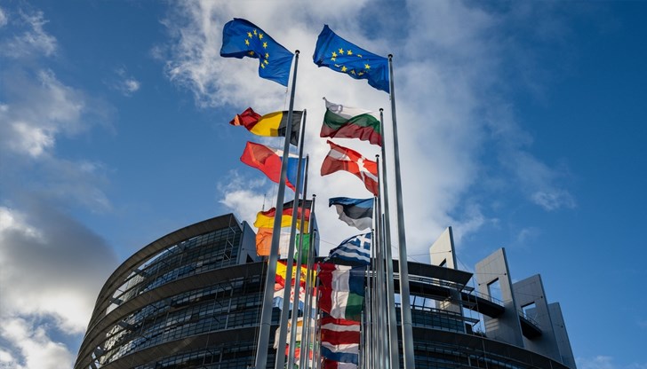 Европейската комисия критикува руските условия за прекратяване на войната Европейската комисия критикува руските условия за прекратяване на войната