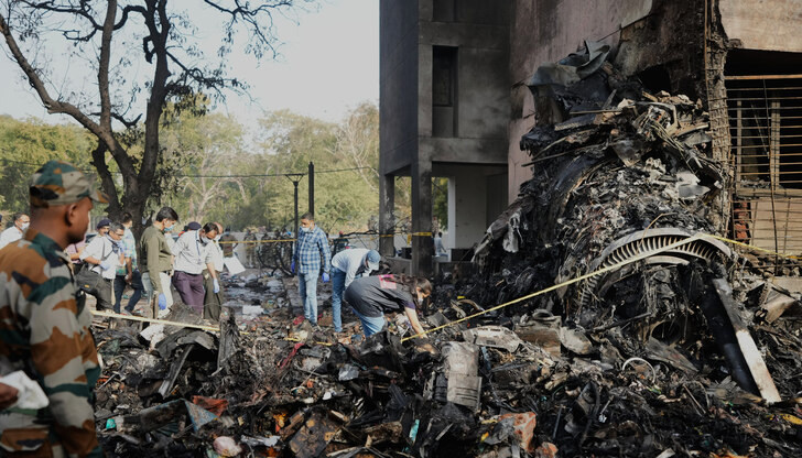 Над 200 са загиналите при първата катастрофа на Boeing 787
