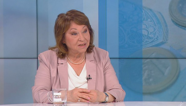 Доходите се запазват при преизчисляването от лева в евроЗаплатите и