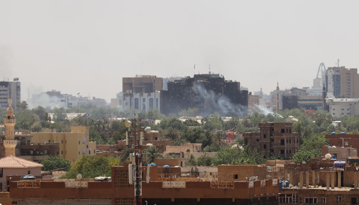 Близо до иранската АЕЦ Бушехр държавите се готвят за възможна