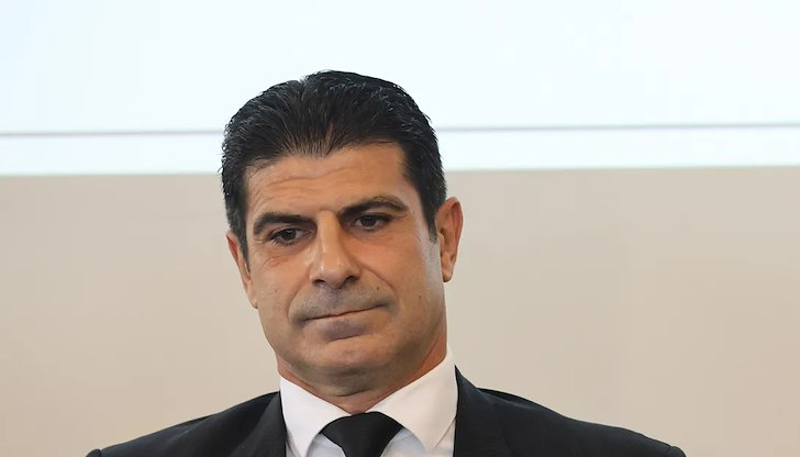 СТК към БФС потвърди разтрогването на контрактите на Мартин Величков