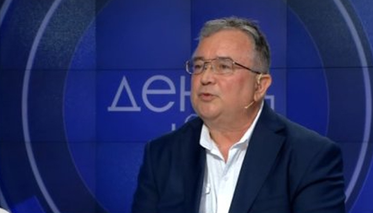 РНК ваксините оставят спайк протеин в кръвта с години, твърди