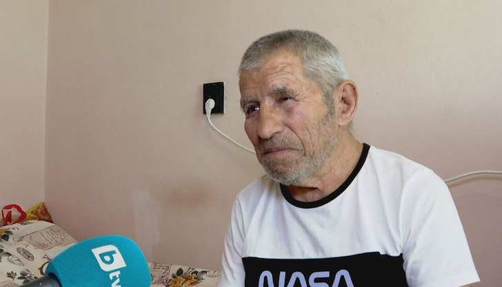 80-годишният мъж разказа, че е връзван със свински опашки80-годишният Иван