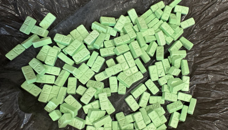 Наркотиците са открити при полицейска проверка в квартирата му в