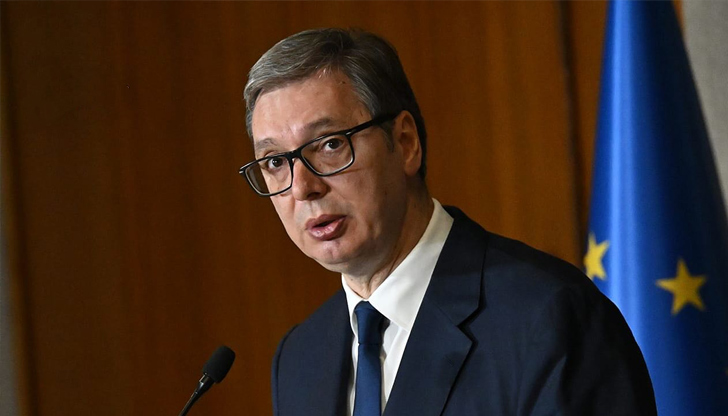 Сръбският президент обяви мащабен военен парад през септември, където ще