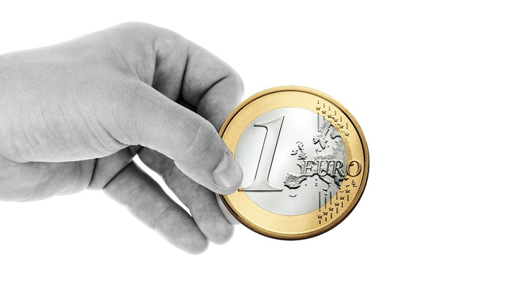 Положителна оценка отваря пътя за приемане на еврото от 1