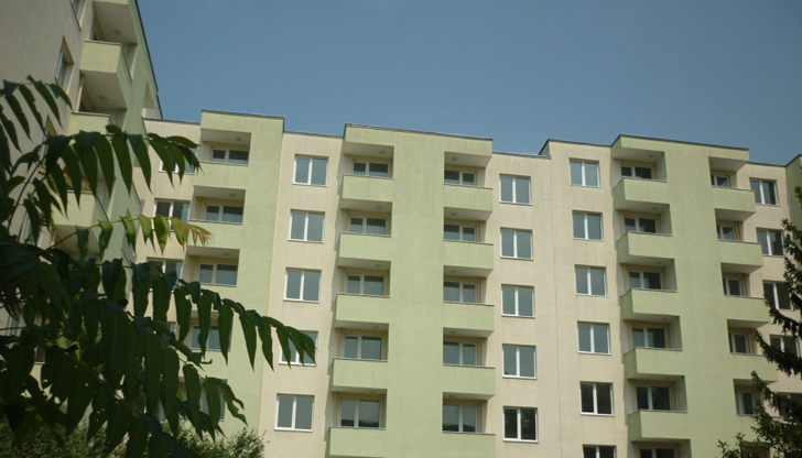 Седеметажната сграда на булевард Гоце Делчев се предлага за 2,9