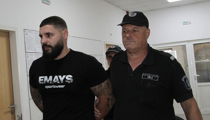 Обвиняемият е с остър абцес и има нужда от спешна