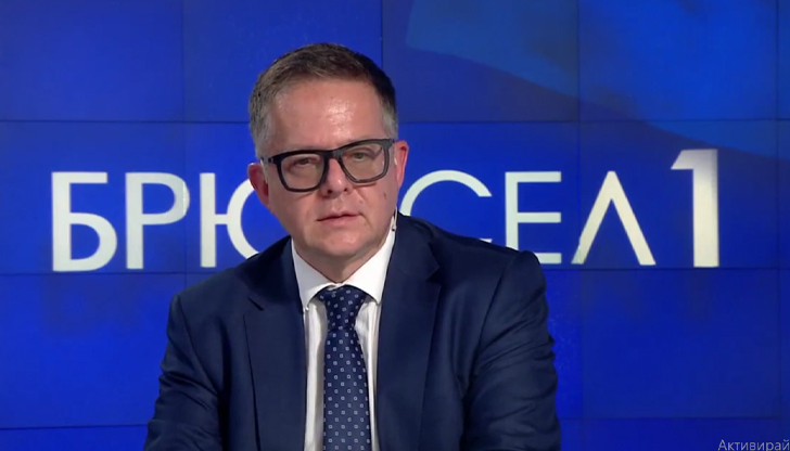 Зам.-министърът на икономиката обясни ползите от приемането на евротоНормално е