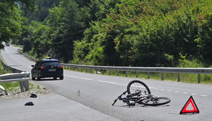 Мъжът е транспортиран в болницата в Разлог след инцидента при