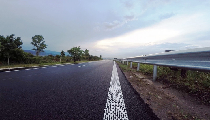 За три часа ще бъде спряно движението на всички автомобили