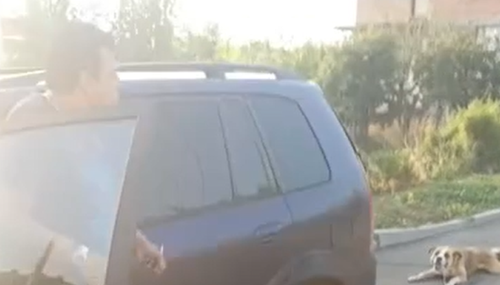 49-годишният мъж е задържан, след като остави кървави следи по