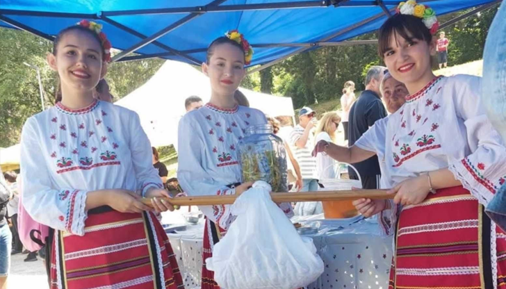 Валя Балканска ще пее в Лесопарк Липник пред над 140