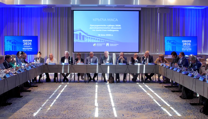 Атанас Атанасов и Божидар Божанов обсъждат механизма за избор на