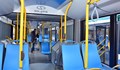 Тийнейджъри отварят врати на автобуси в движение във Варна