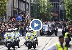 Семейството на Принца на мрака се присъедини към емоционалната траурна