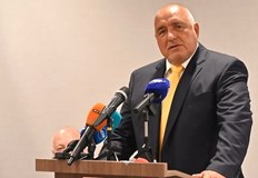 Лидерът на ГЕРБ критикува президента и вицепрезидента за медийни изяви