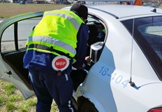 47 годишен мъж управлявал Фолксваген Венто с прекратена регистрацияПолицаи от Районно