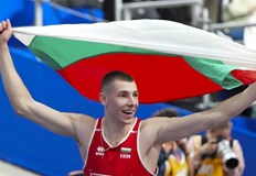 Българинът скочи 8 13 метра и зае първото място в квалификациите