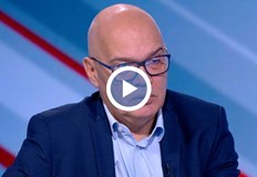 Според Безлов фабриката в Момково е свързана с пловдивската група