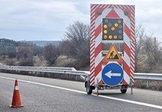 Шофьорите ще се движат в аварийната лента между 58 ми и