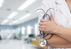 Парламентарната здравна комисия ще разгледа законодателни промени за минимални възнаграждения