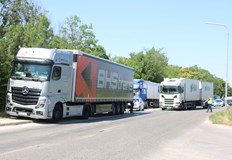 Мерките важат от събота до вторник между 13 00 и 21 00