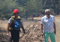 Областният управител уверява че пожарът е извън периметъра на стратегическото