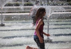 През нощта ще е ясно а утре слънчево време с