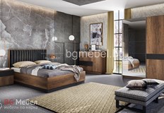 Мебелната верига предлага комбинация от физически магазини и онлайн търговияТри