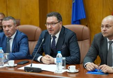 Американски посланик участва в подписването на споразумението за модерното оборудванеМинистерството