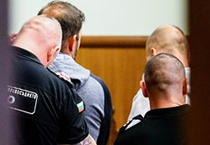 Магистратите потвърдиха мярката след обжалване на решението за корупция и