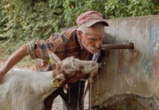 Над 100 000 души са засегнати от воден режим в