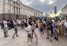 Исканията на медиците остават непроменени минимална заплата от 150