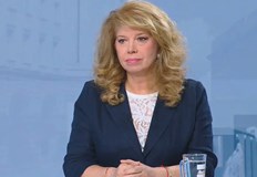 Вицепрезидентът отговори на обвиненията в политически пиар и пожела на