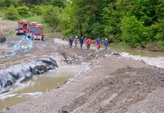 Министърът на околната среда на Румъния заяви че срутването на