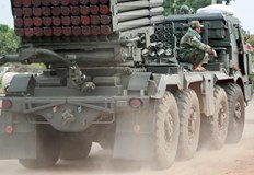 Срещата между двамата премиери цели прекратяване на сраженията по границата