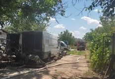 Унищожените коли са били бракувани и стойността им не е