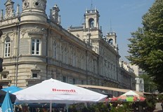 Жалбоподателят атакува решение на Общински съвет РусеАдминистративен съд –