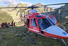 Момичето е с рядко заболяване прилошало му е по време