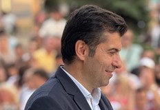 Съпредседателят на ПП призова хората да залеят софийските улици Съпредседателят на